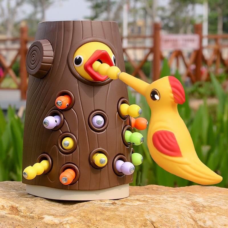 Magnetic Woodpecker Feed Game Toys